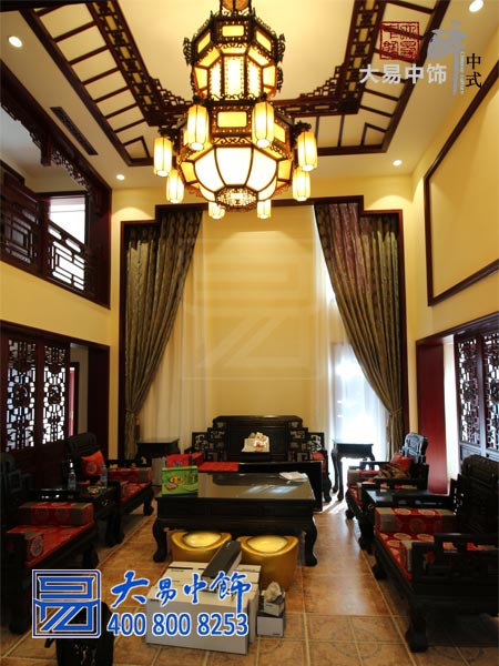 園景別墅中式裝修完工實(shí)拍 呈現最寫(xiě)實(shí)傳統風(fēng)